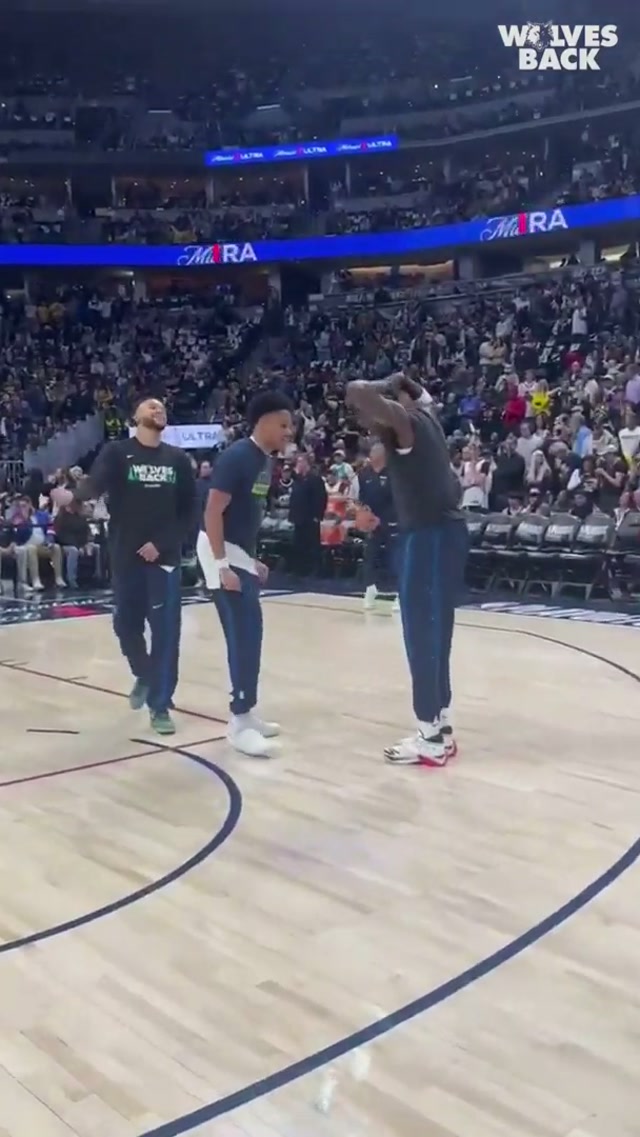 pregame jive 🕺 #timberwolves #nba #minnesota #playoffs #dance 