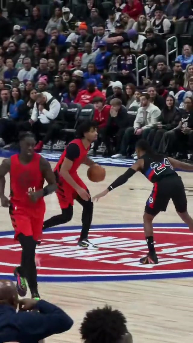 just another day in the office for shaedon sharpe 🔥 #shaedonsharpe #nba #dunk #trailblazers #portlandtrailblazers 