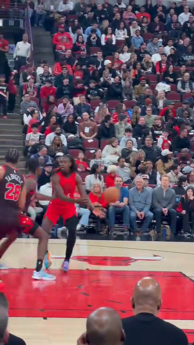 CAN SOMEONE CHECK ON THE RIM 😭😭😭 #basketball #dunk #trailblazers #slam #NBA