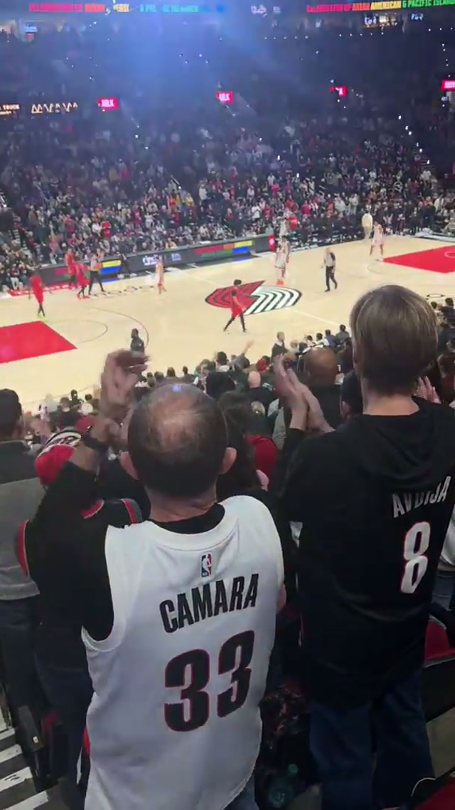 Rip City, Stand Up. 

The final stretch is here. Be there. 

#trailblazers #nba #pdx #portland #ripcitystandup 