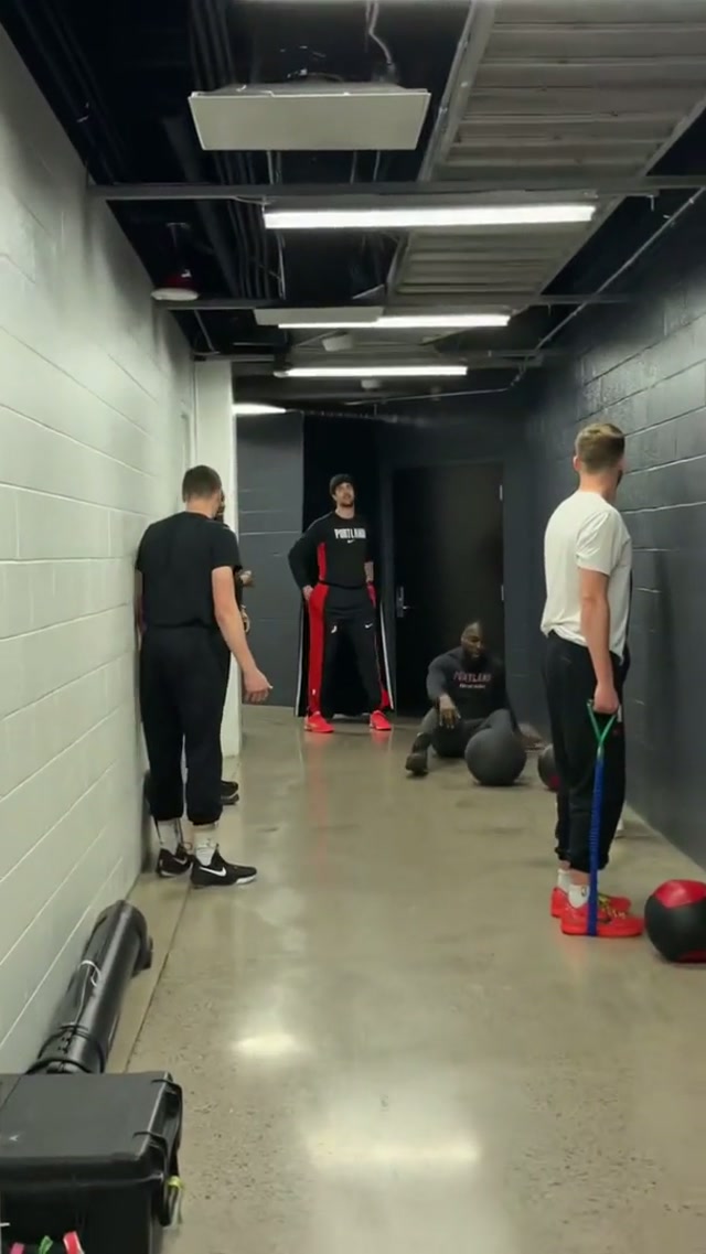 THE TRADITION LIVES ON #deniavdija #trailblazers #suiiiiiiiiiiiiiii #tradition #NBA 