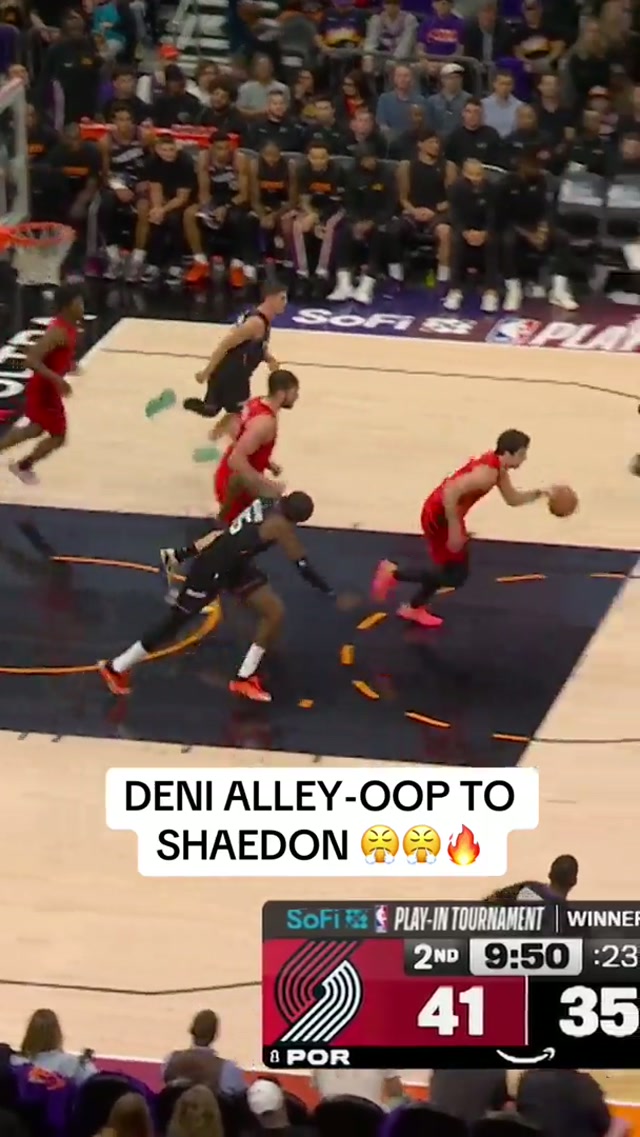 THIS SHAEDON DUNK GOT ME SO HYPED 

#nba #trailblazers #basketball #shaedonsharpe #dunk 