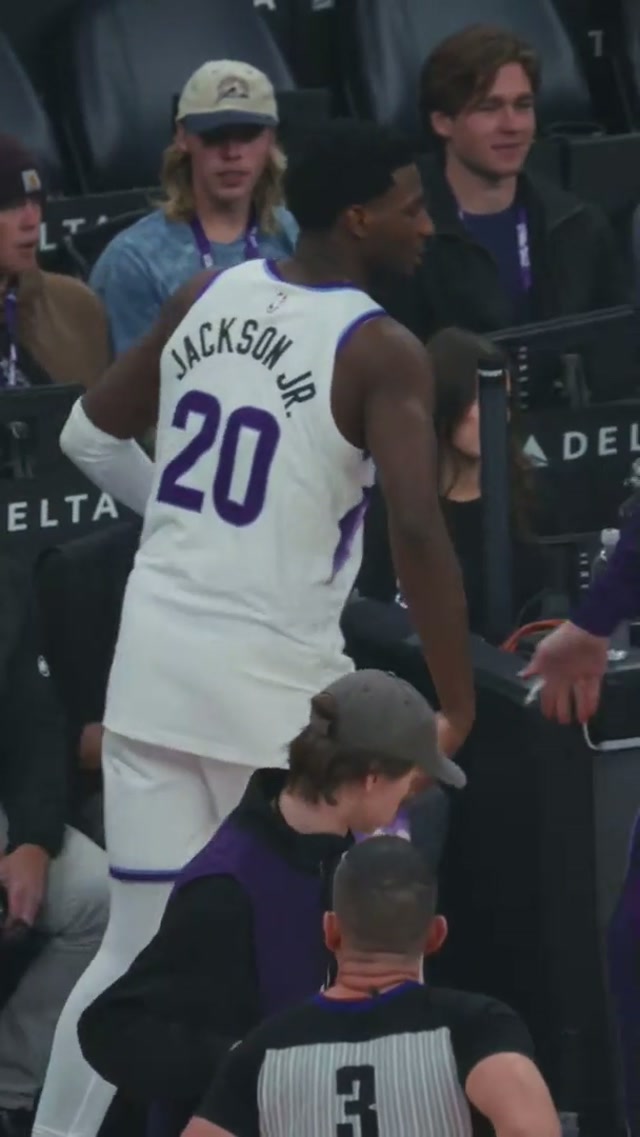 we had JJJ wired for sound during his home debut 🎙️ full episode on our Youtube channel #nba #highlights #jazz @jaren