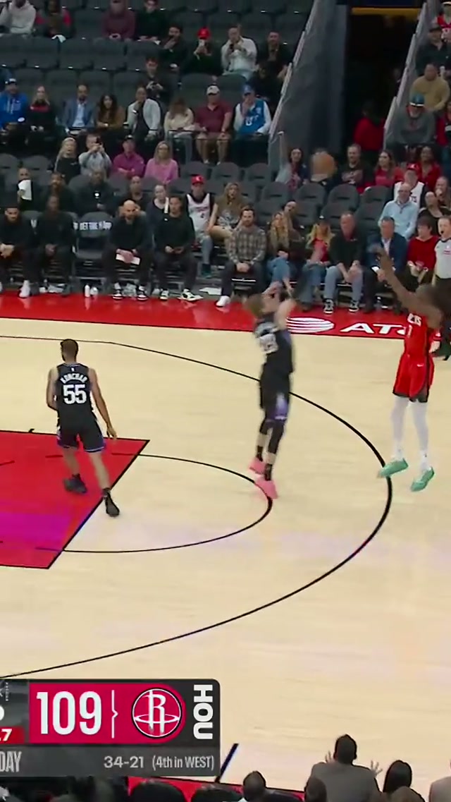 Kevin Love 🤝 full court outlet passes #nba #highlights #jazz