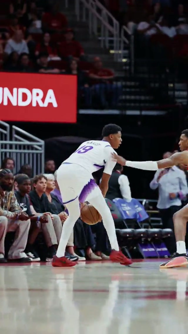 an early Ace split from the rook 💨 #nba #highlights #jazz #rockets
