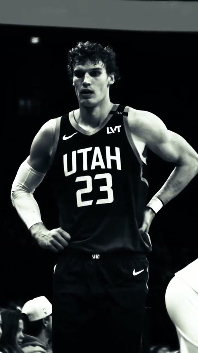We remember Lauri’s hi𝟓tor𝟏c night 💜

Now take a deeper look into The Finnisher's continued rise as a leader 🇫🇮 (full video on Jazz YouTube)