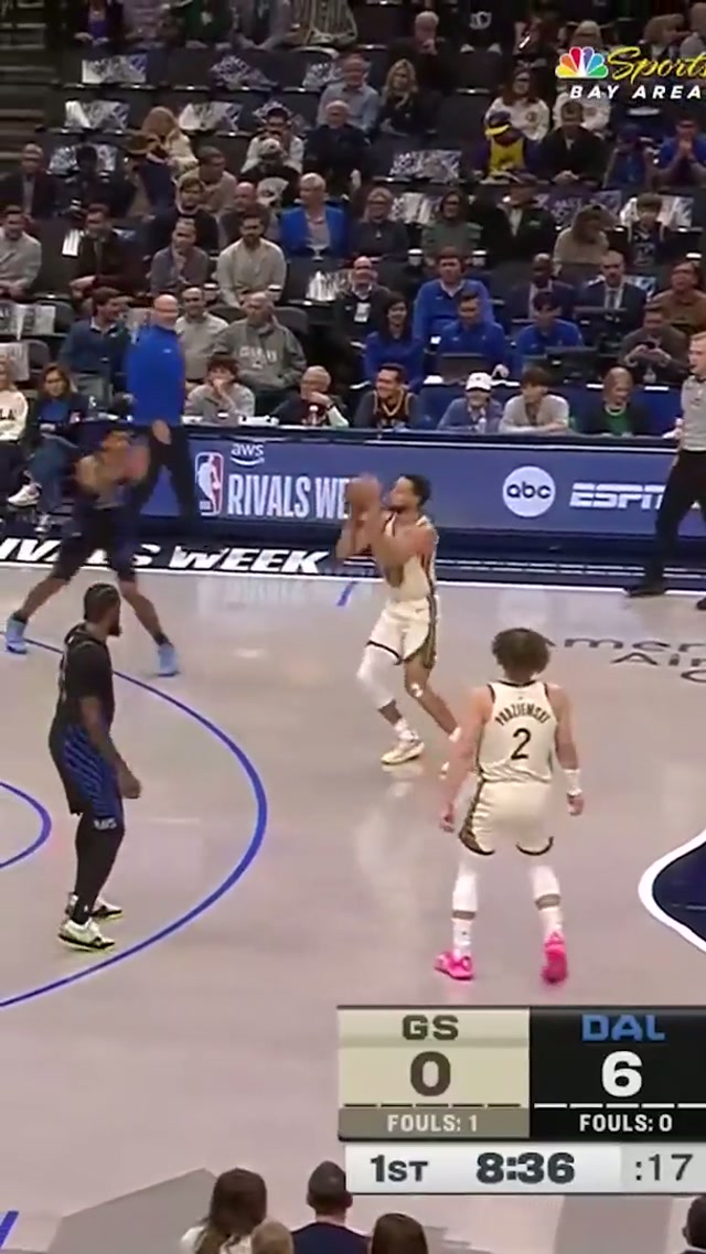 Steph's 4th game this season with 8+ threes made