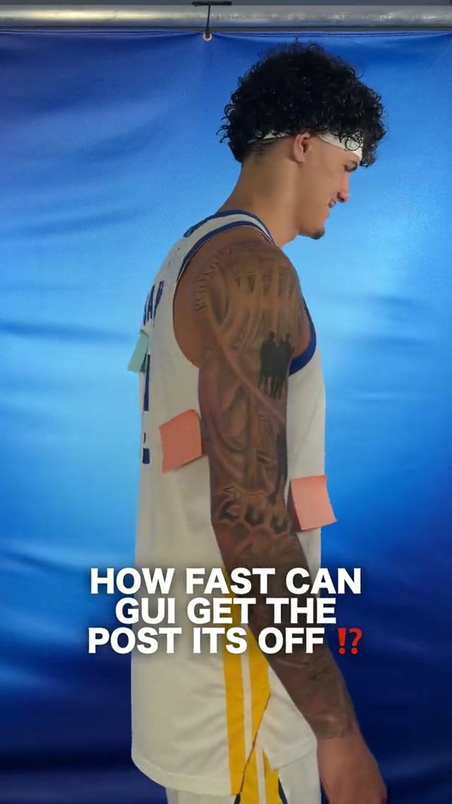 Does this count as a world record? 

#postitnoteschallenge #funny #sillymoments 