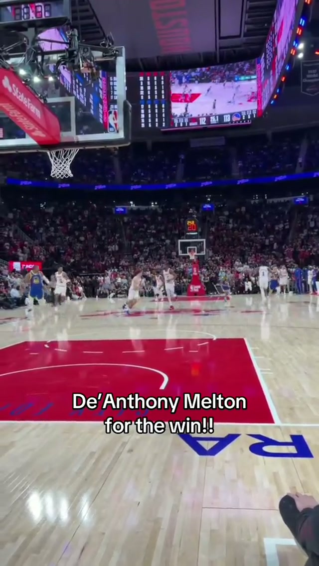 What. A. Win.
De’Anthony Melton seals the game🙌

#nba #hype 