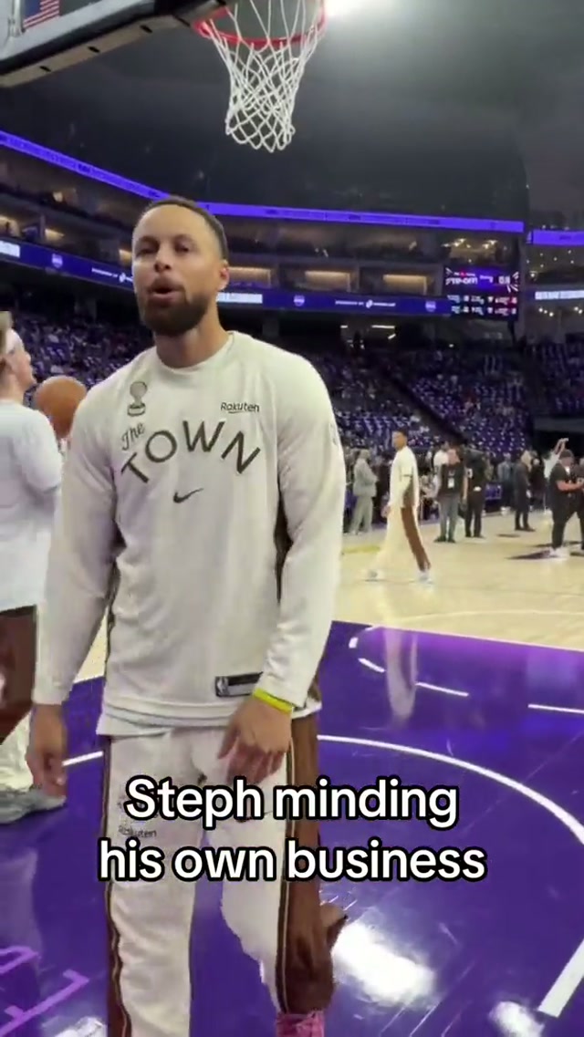 Oops. Sorry not sorry. 

#funny #comedy #caughtin4k #nba 