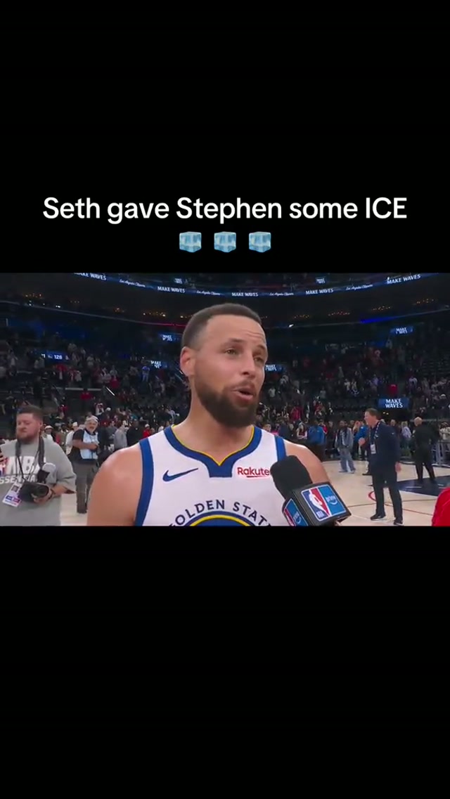Brother to brother. Gave Stephen some new bling 

#nba #brothers #ice #blingbling 