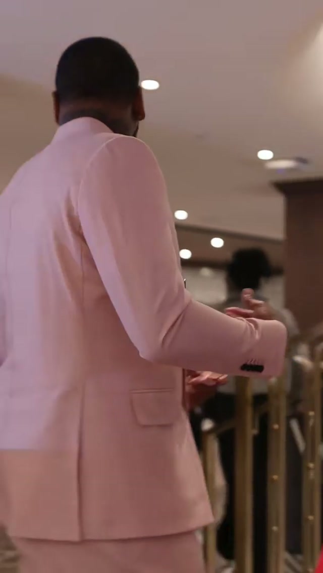 This piece is going front and center in John Wall’s man cave 🖼️ #nba #washingtonwizards #artistsoftiktok #johnwall @Ben labuzzetta 