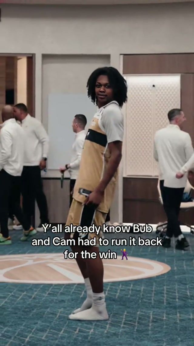 Y’all already know we had to run it back #camwhitmore #dougie #washingtonwizards #sportstiktok #dance 