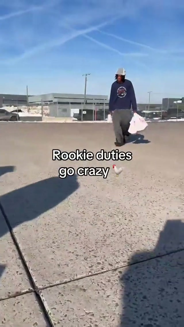 Tre Johnson’s ‘bout give the squad Chick-fil-A 🎶 #chickfila #washingtonwizards #meme #rookiethings #nba 