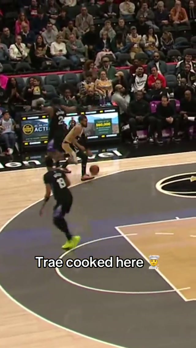 Trae faked ‘em out not once, but TWICE 😳 #traeyoung #washingtonwizards #highlights #nba #utahjazz 