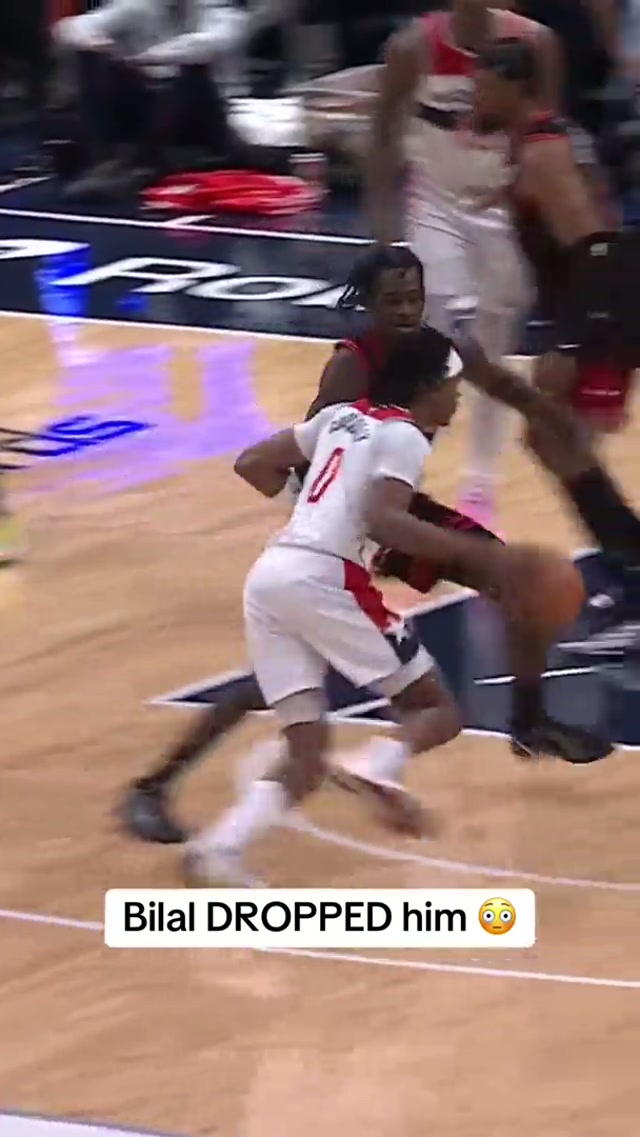 Down like a ton of (Lego) bricks 🧱 #washingtonwizards #lego #chicagobulls #highlights #bilalcoulibaly 