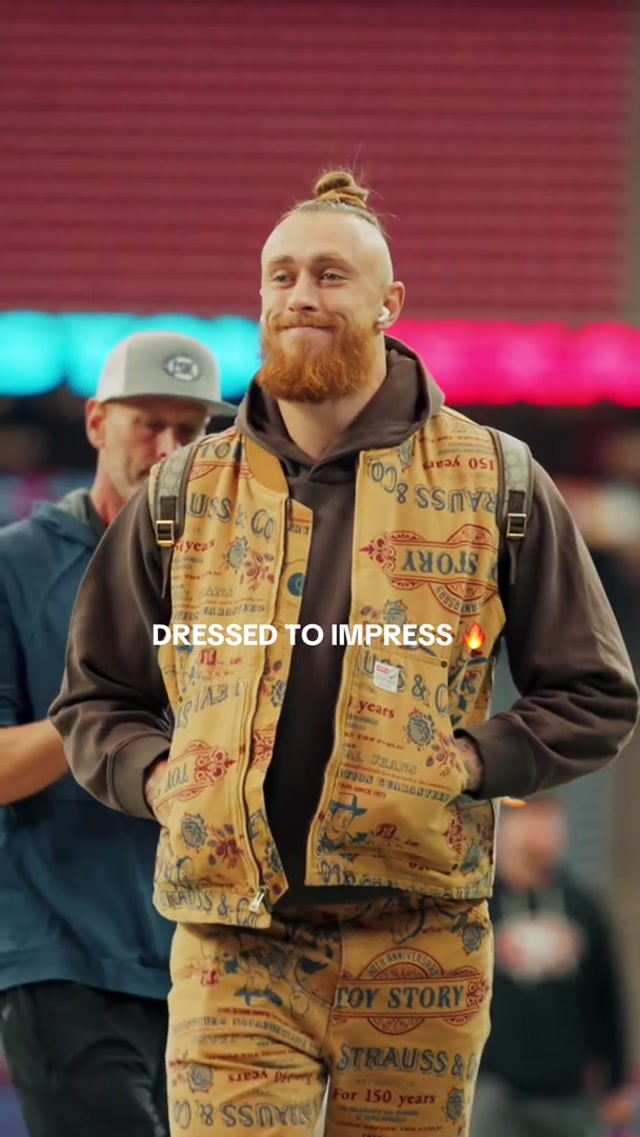 When in TExas 🤠 #NFL #49ers #georgekittle