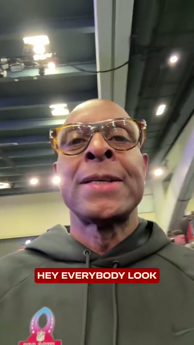 Jerry Rice has a message for the Faithful 🗣️ #nfl #football #49ers #jerryrice #probowl 