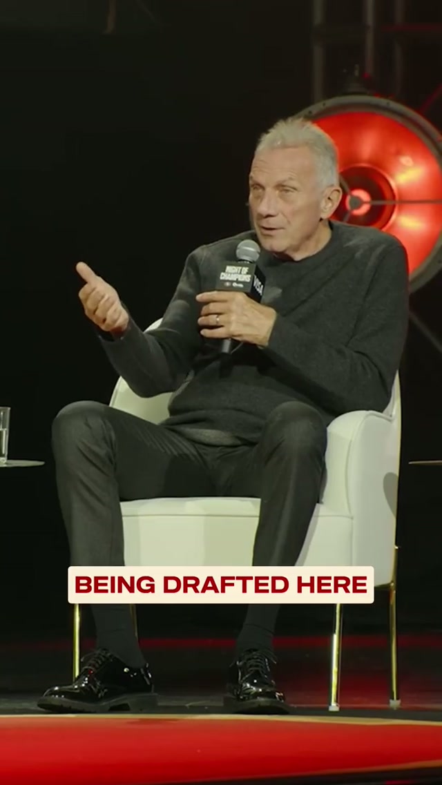 All the love for The Faithful ❤️💛 #49ers #SanFrancisco #JoeMontana #NFL 