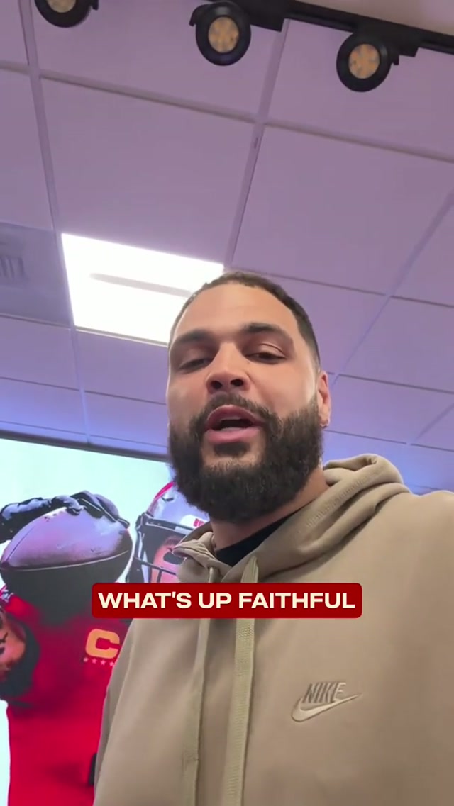 Ready to be a part of the Red and Gold 🫡 #nfl #49ers #football #mikeevans #sign 