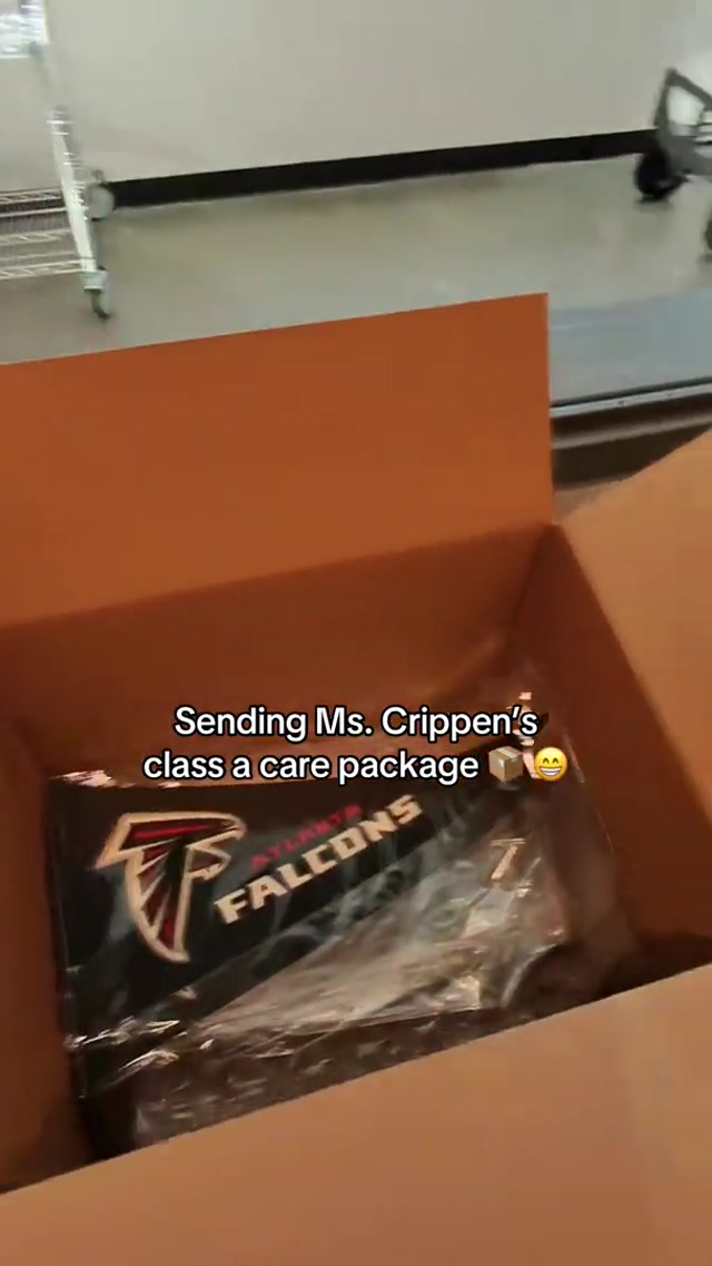 PACKAGE OTW ๐ซต @Mary Crippen | NFeLementaryโข 
#atlantafalcons #nfltiktok #school #footballtok
