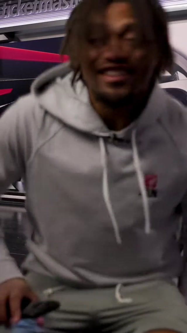 A.J. Terrell Jr. was surprised by his brother, Aveion, as our Walter Payton Man of the Year club winner 🥹 

#atlantafalcons #footballtok #nfltiktok #football #sports 