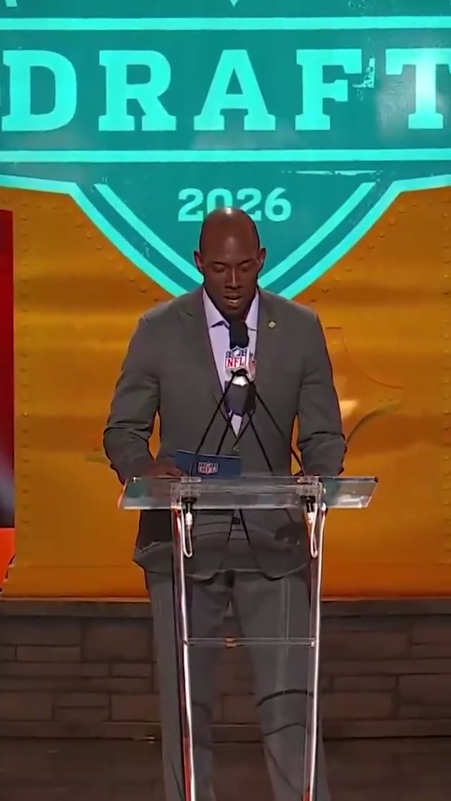 Tacario Davis is a CINCINNATI BENGAL! 

#nfldraft on NFLN/ESPN/ABC
#nfl #bengals 