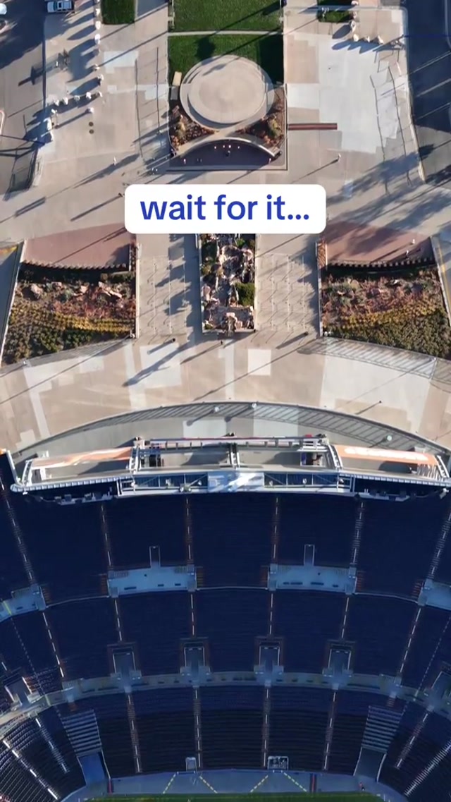 The moment you’ve been waiting for… GAMEDAY! 
#broncos #gameday #nfl #denver