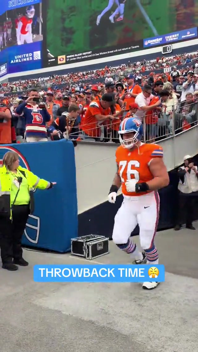 And they’re beautiful 🤩
#denverbroncos #nfl #throwbacks #tb
