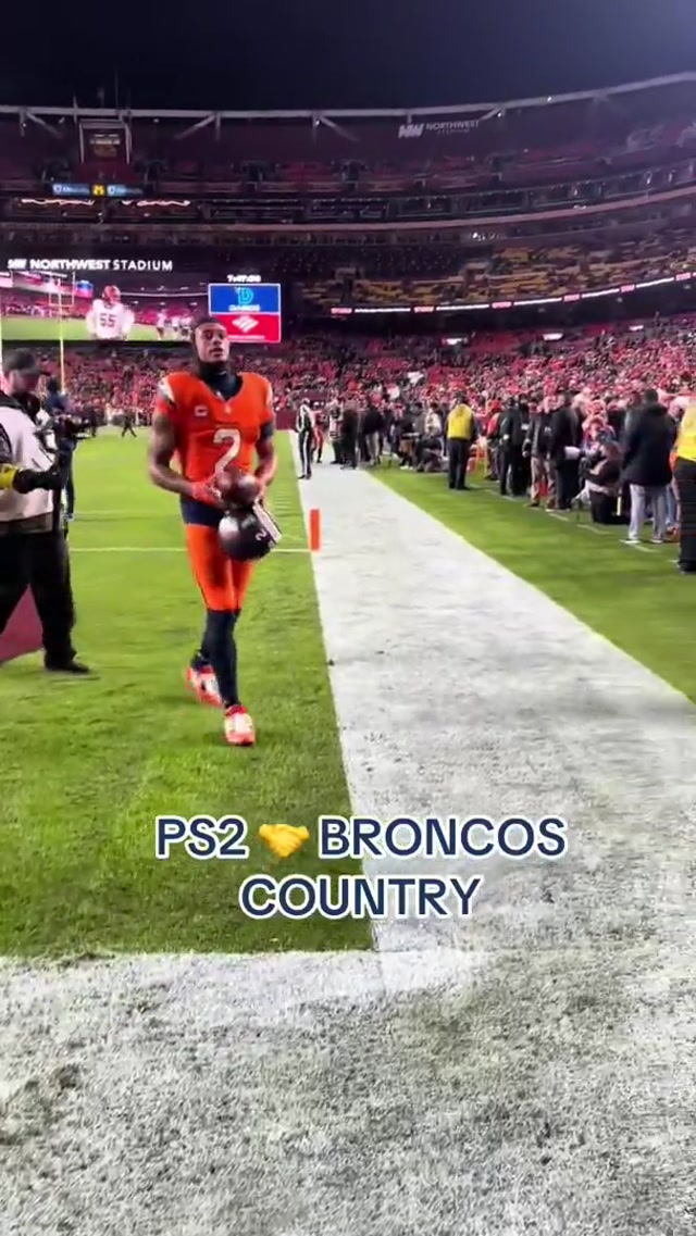 That hug afterwards 🥹🥹🥹 

#ps2 #patsurtain #broncos #snf 