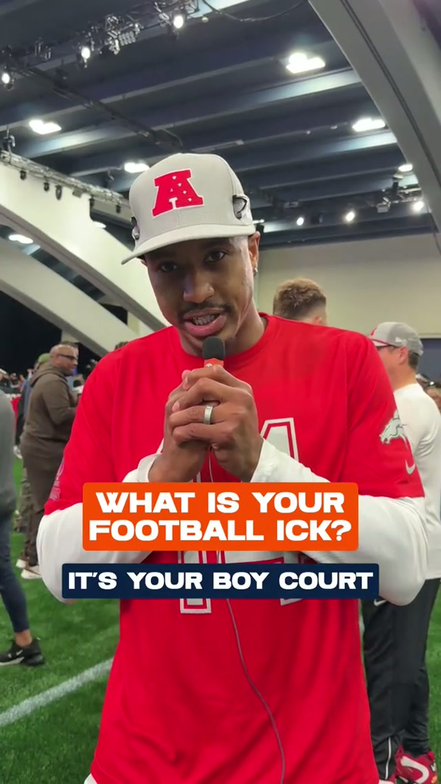 Not the stinky gloves 🙅‍♂️ #broncos #nfl #probowl #ick #minimic 