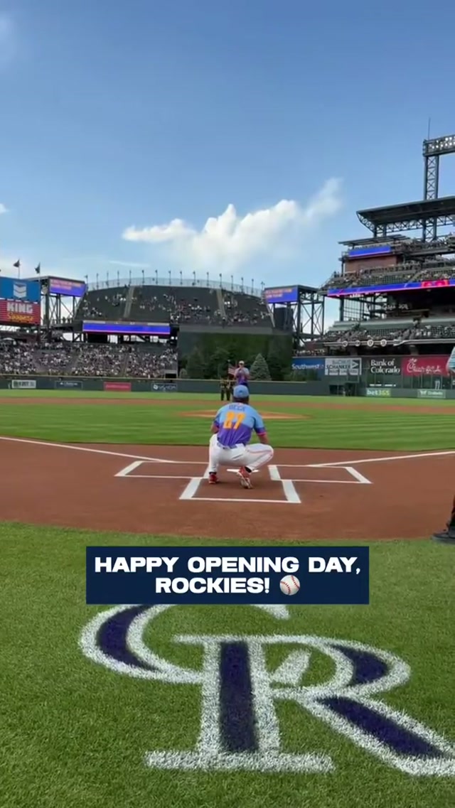 Play ball 🤩 @Colorado Rockies #broncos #rockies #openingday #bonix #throwback 