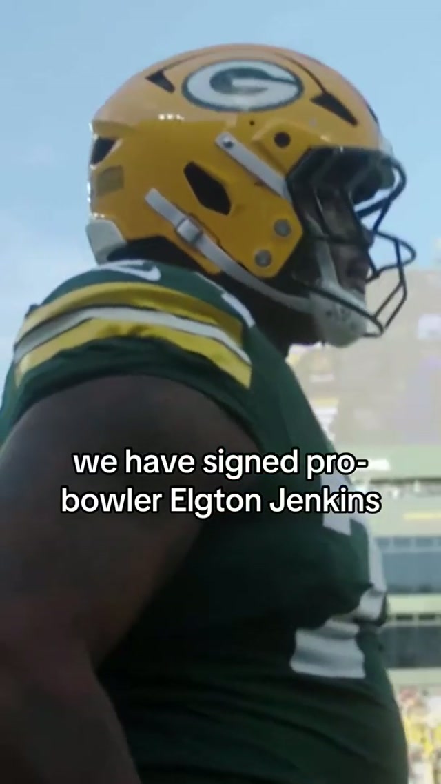 building the line #elgtonjenkins #freeagency #nflfreeagency 