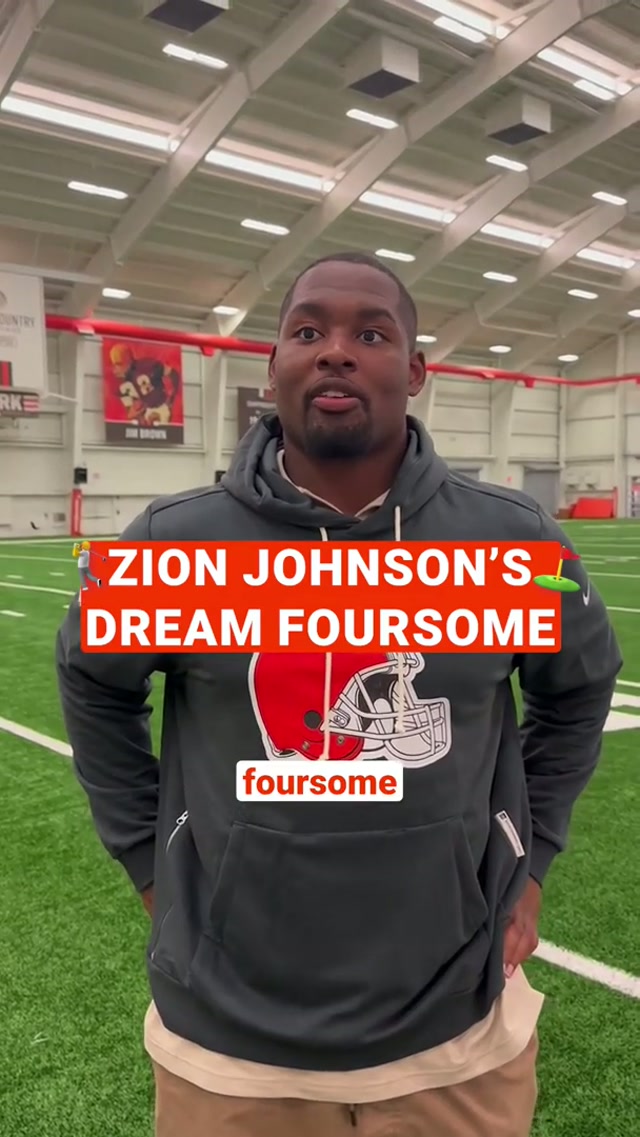Bron been working on that swing 😂 #golf #youtubegolf #zionjohnson 