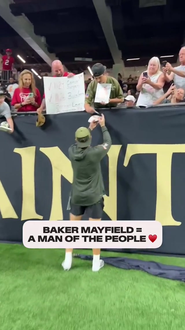 We live for these moments π #bakermayfield #nfl #buccaneers #wholesome #tampabay