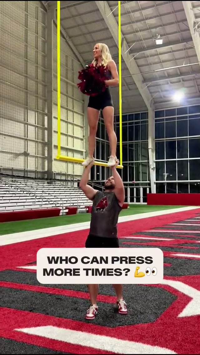 Overhead press but add a cheerleader 😳

#strength #challenge #cheerleader #cheerleading #buccaneers 