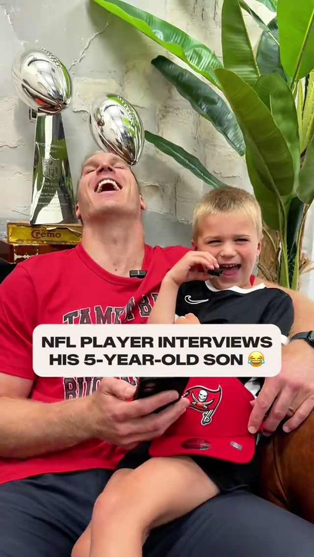 Revealing all his dad’s secrets 👀🤣

#father #son #dad #family #wholesome