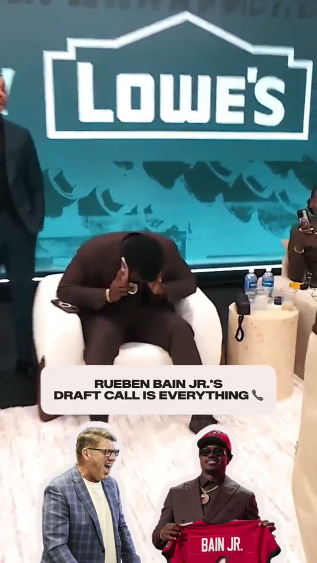 "What are you doing the next 5-10 years?" 🥹

Rueben Bain Jr.'s Draft call is what it's all about.

#buccaneers #nfl #nfldraft #wholesome #phonecall