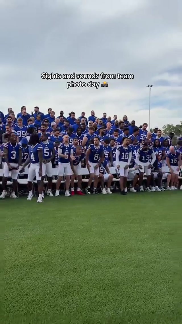 Choose your character! 📸 #GoBills #NFL #BillsMafia