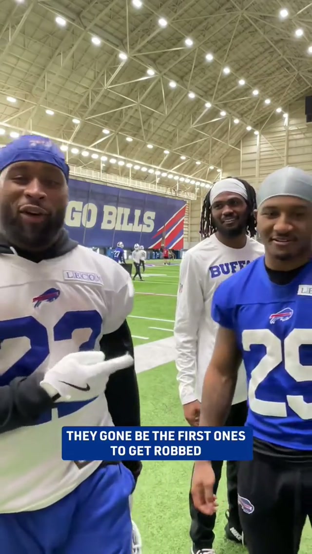 ‘Tis the season. 🎥 #billsmafia #movie #nfl 