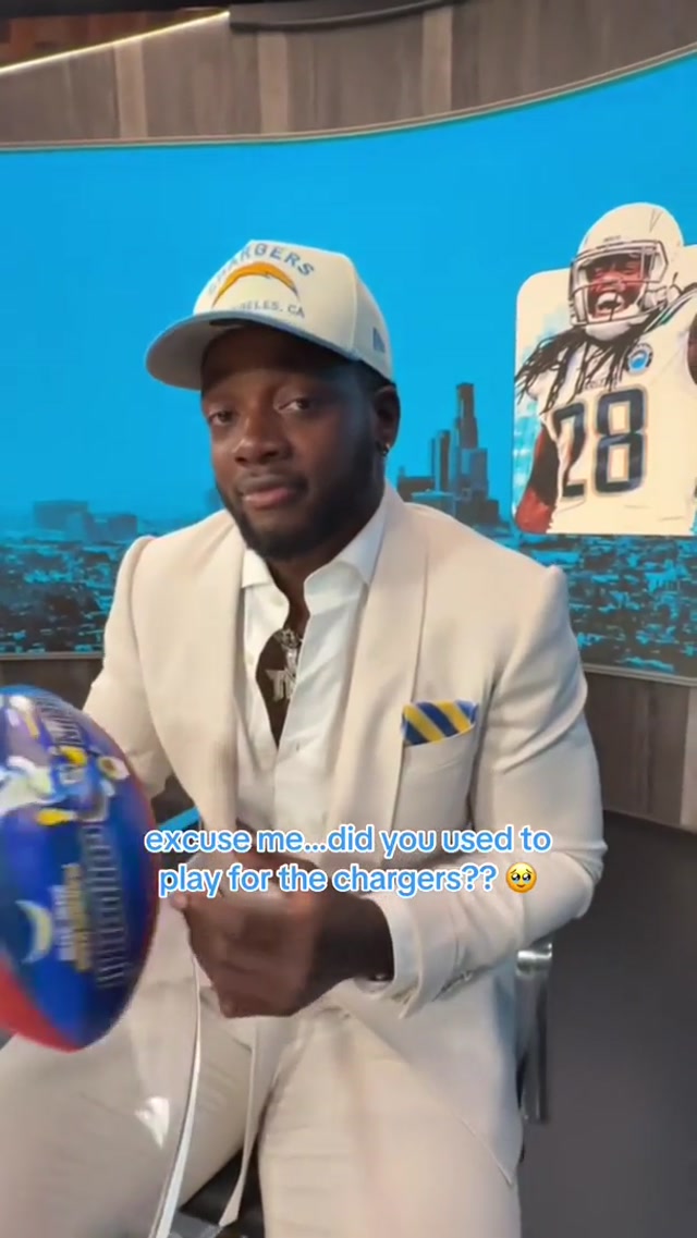 thankful for the mems, mel 🫶 #chargers #melvingordon #retirement #doyouworkhere #nfl 