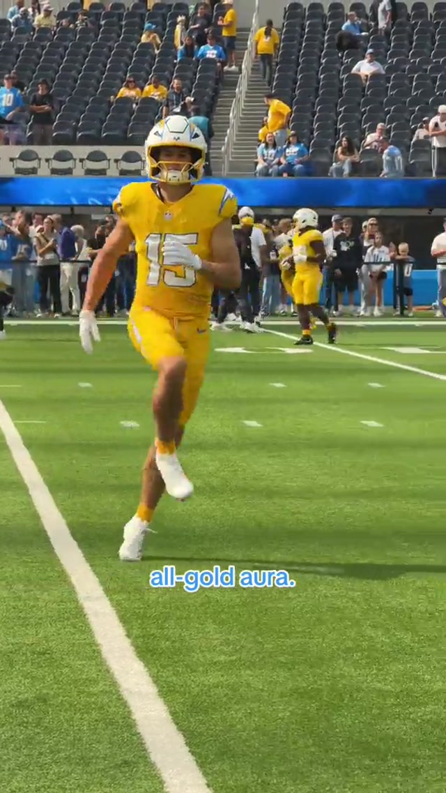 ladd mcconkey 😮‍💨 #laddmcconkey #chargers #uniforms #nfl #football 