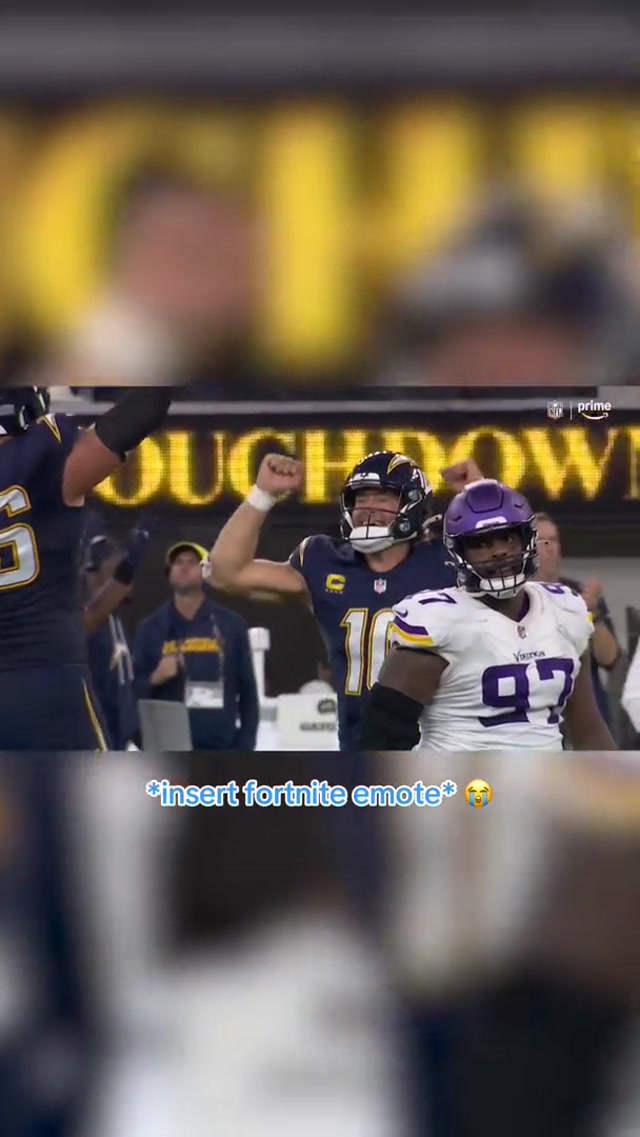 this celebration with joe and herbo 😭 #emote #celebration #nfl #justinherbert #joealt 