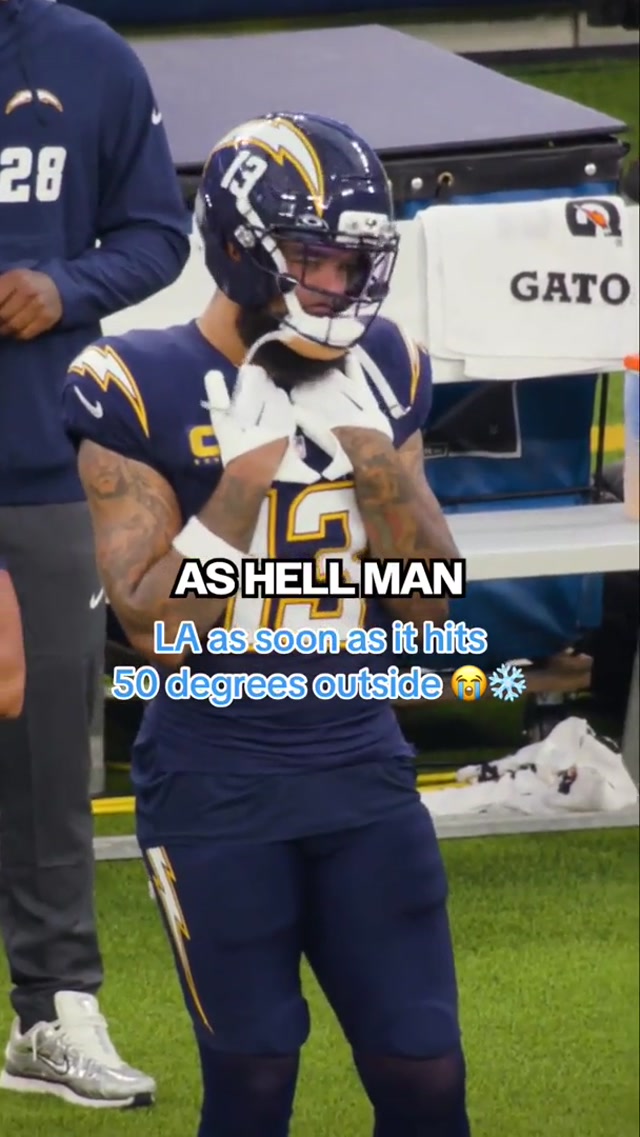 winter in LA hits different 😂 #losangeles #weather #funny #nfl #micdup 