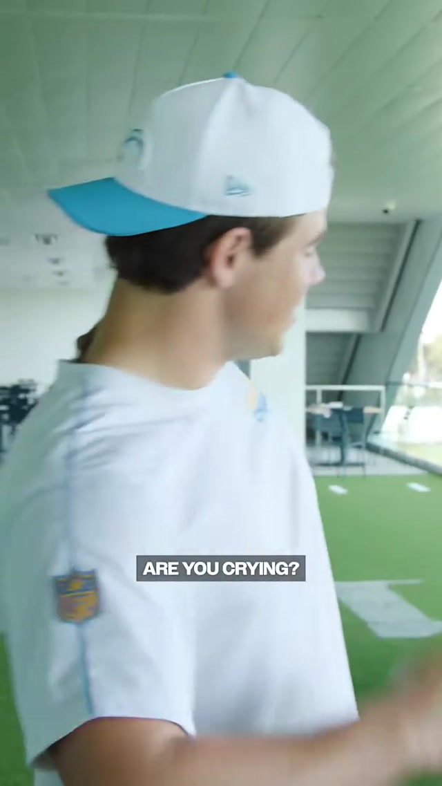 nobody like dicker the kicker 🫶 #camerondicker #heartfelt #surprise #nfl #wholesome 