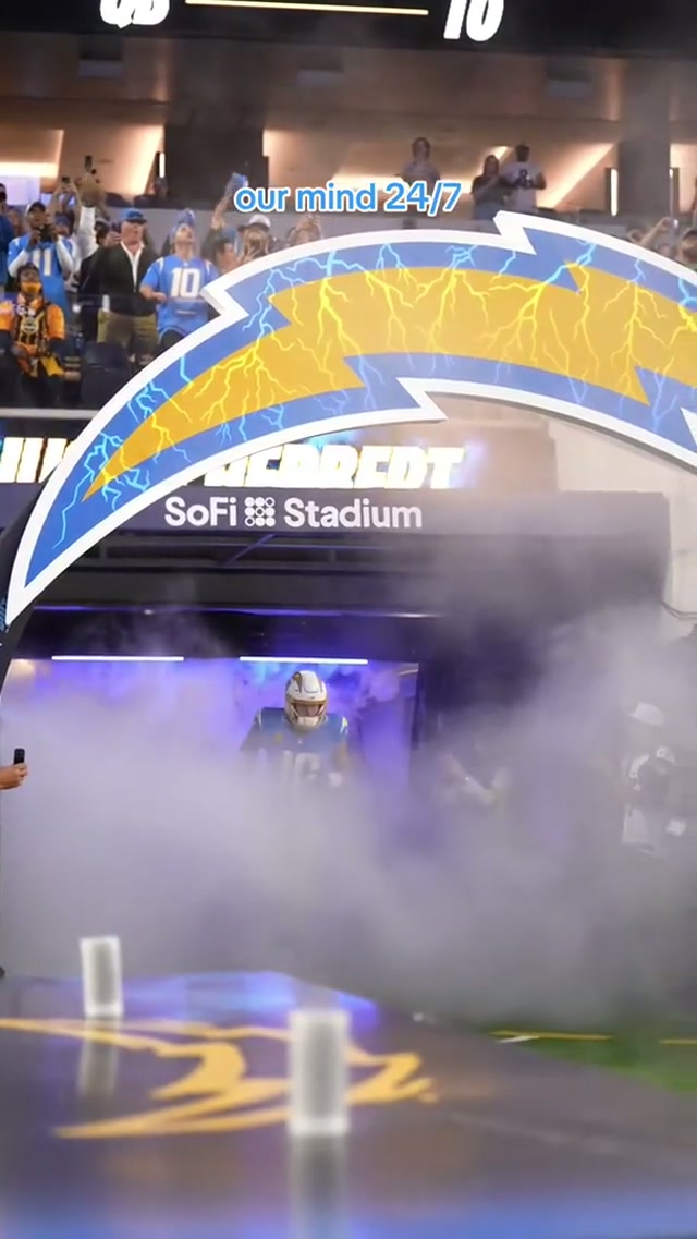 offseason thoughts … #chargers #nfl #teammates #justinherbert #laddmcconkey 