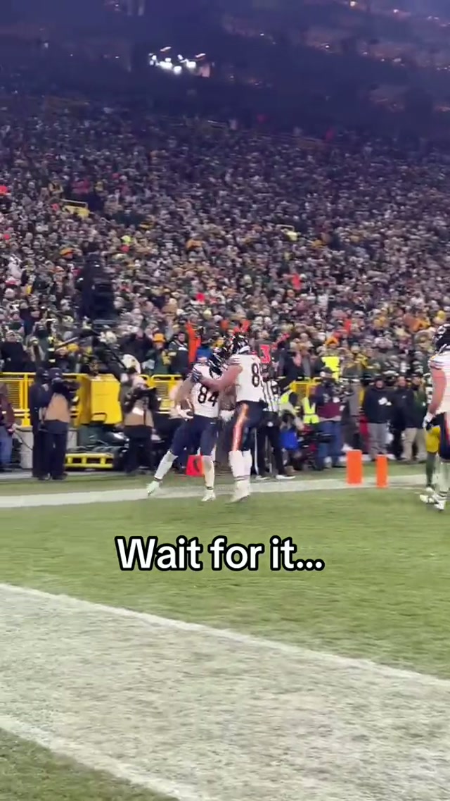 tight end tuddy 😂 #chicagobears #nfl #celly #colstonloveland 