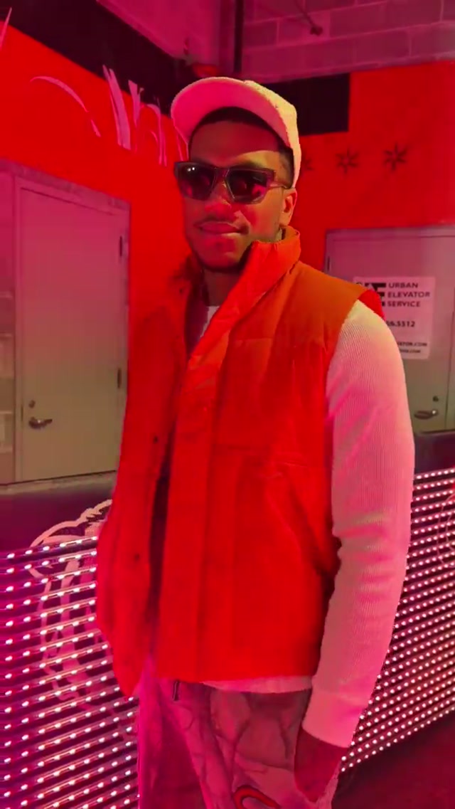 Divisional round drip 💧 #fashion #nflplayoffs #chicagobears