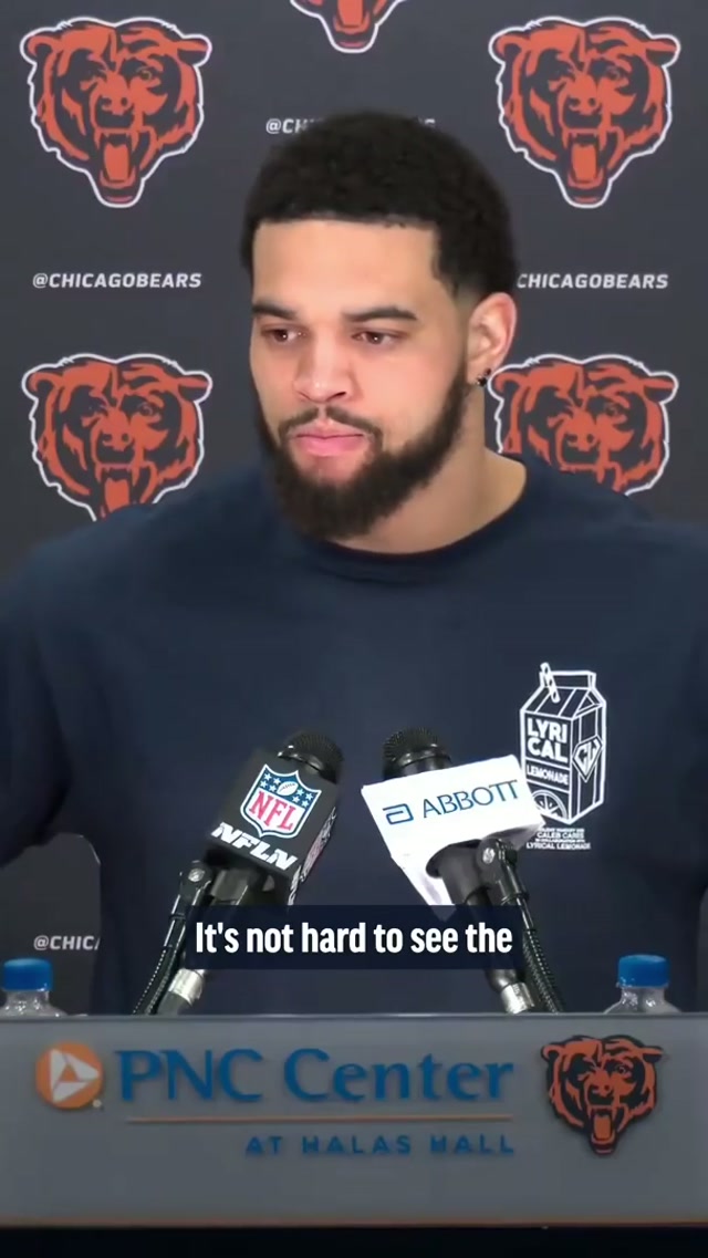 So much love for this city and these fans 💙 #calebwilliams #chicagobears #nfl 