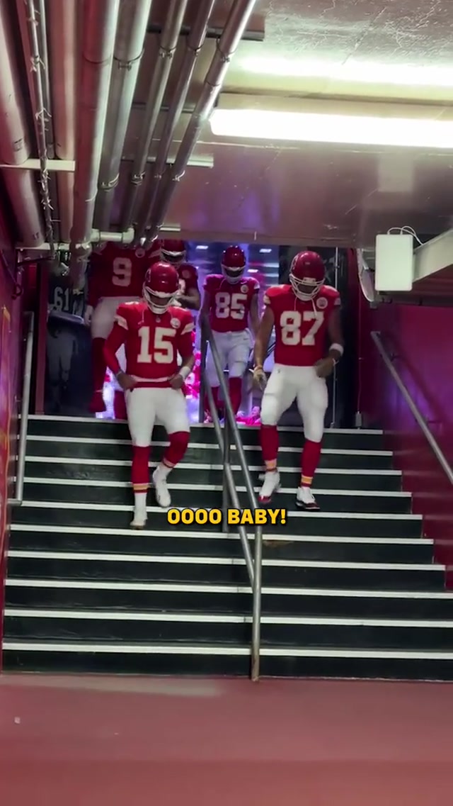 DOMINATE. #chiefs #chiefskingdom #kansascity #mnf #patrickmahomes 